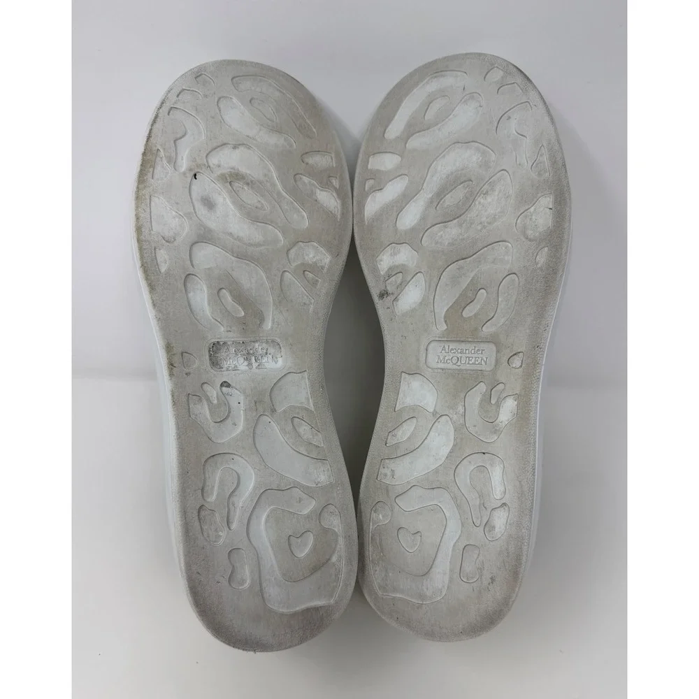 Alexander McQueen Oversized Sneaker White/Black Trim Size 13.5 US 46.5 EU - Picture 6 of 8